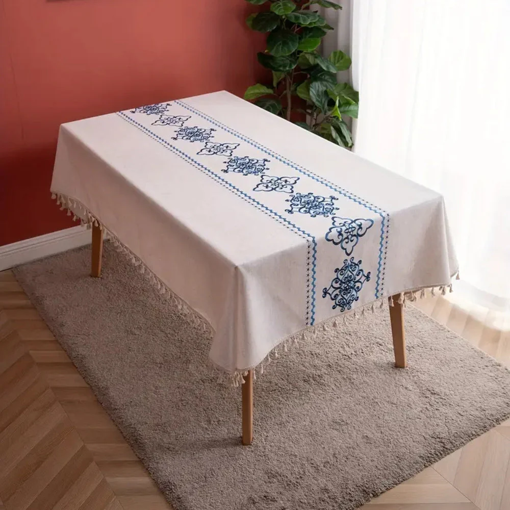 Sorella Luxe Embroidered Tablecloth - Image 3