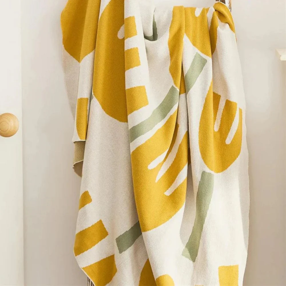 Spring Tulip Floral Knitted Blanket - Image 4