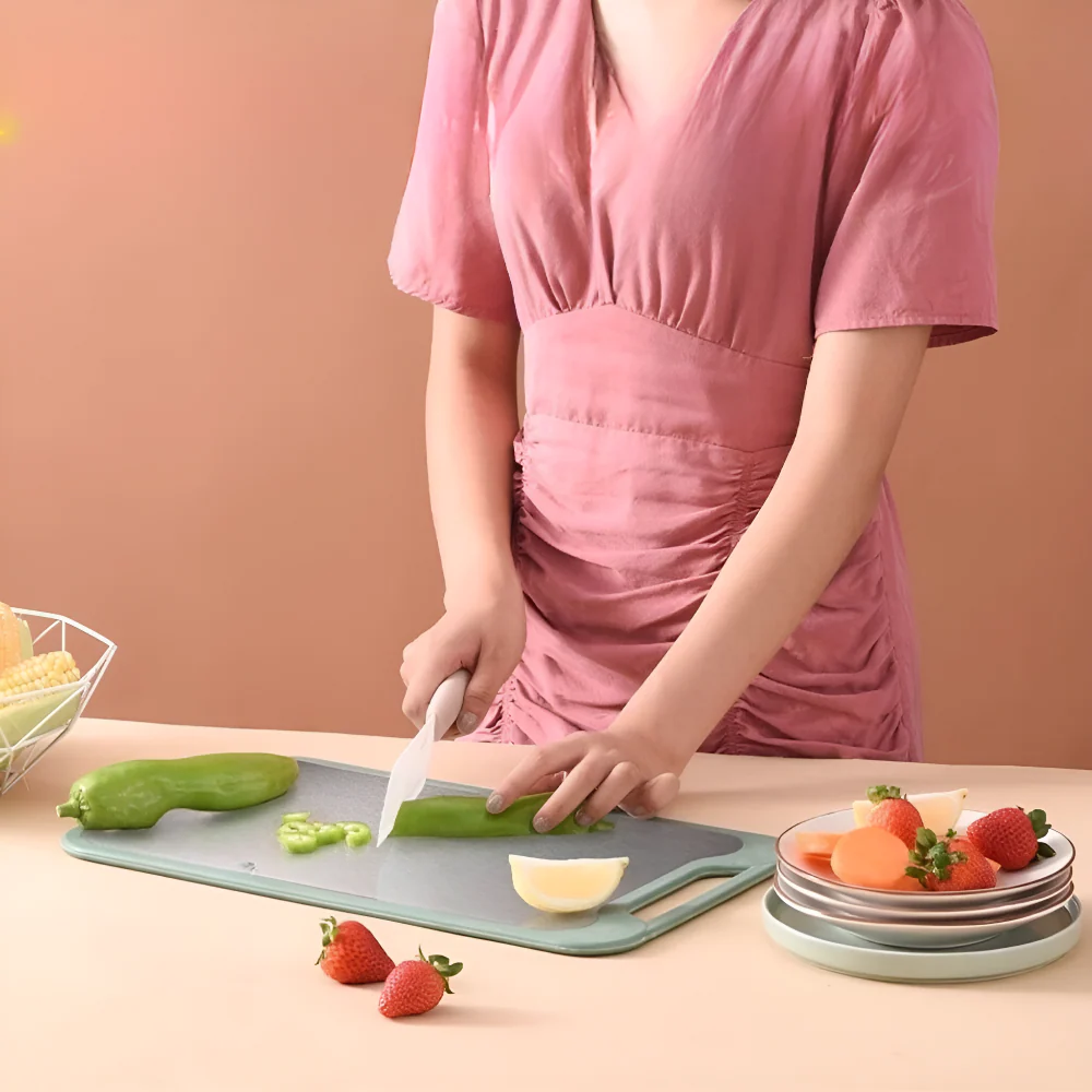 Stylish Double-Sided Stainless Steel Chopping Board - Image 2