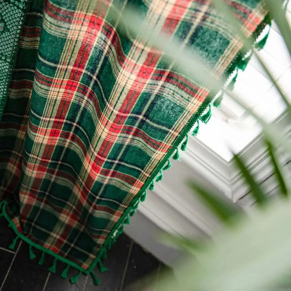 Tartan Crochet Lace Tassel Curtain - Image 3