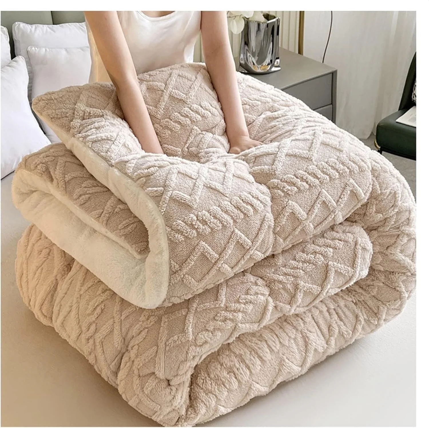Thick Snuggle Sherpa Blanket - Image 5