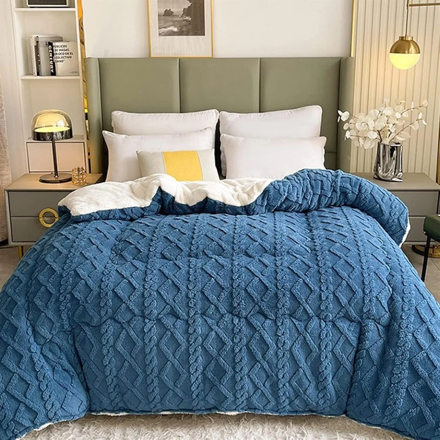 Thick Snuggle Sherpa Blanket - Image 7