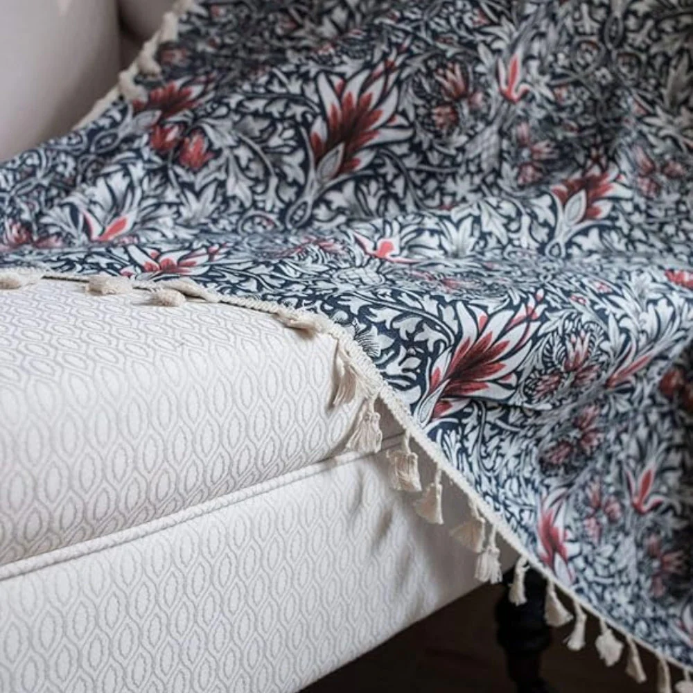 Thistle Ebonleaf Floral Tapestry Curtain - Image 3