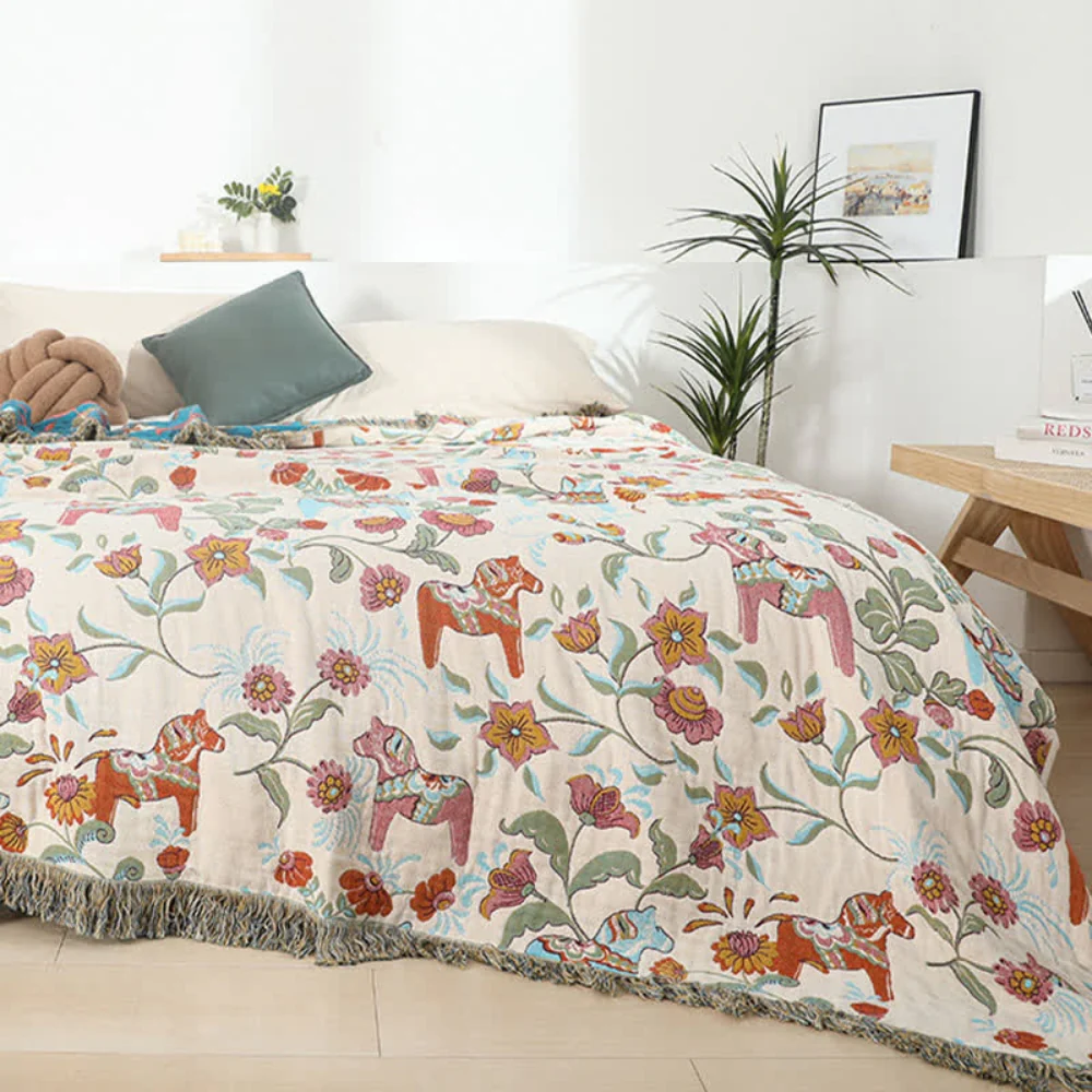 Vibrant Floral Garden Tassel Trim Blanket - Image 3