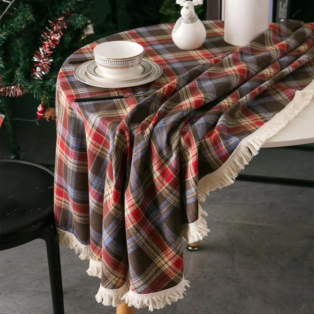Vintage Holiday Plaid Round Tablecloth - Image 6