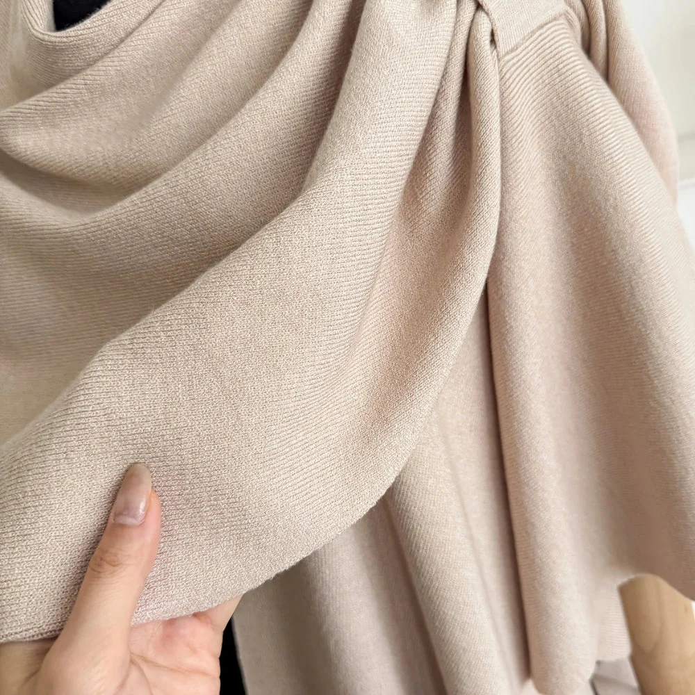 Virelli Poncho Lightweight Shawl Coat - Image 10