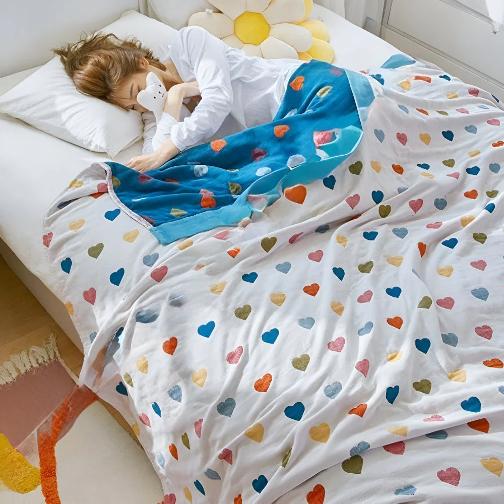 Whimsical Hearts Reversible Cotton Blanket - Image 4