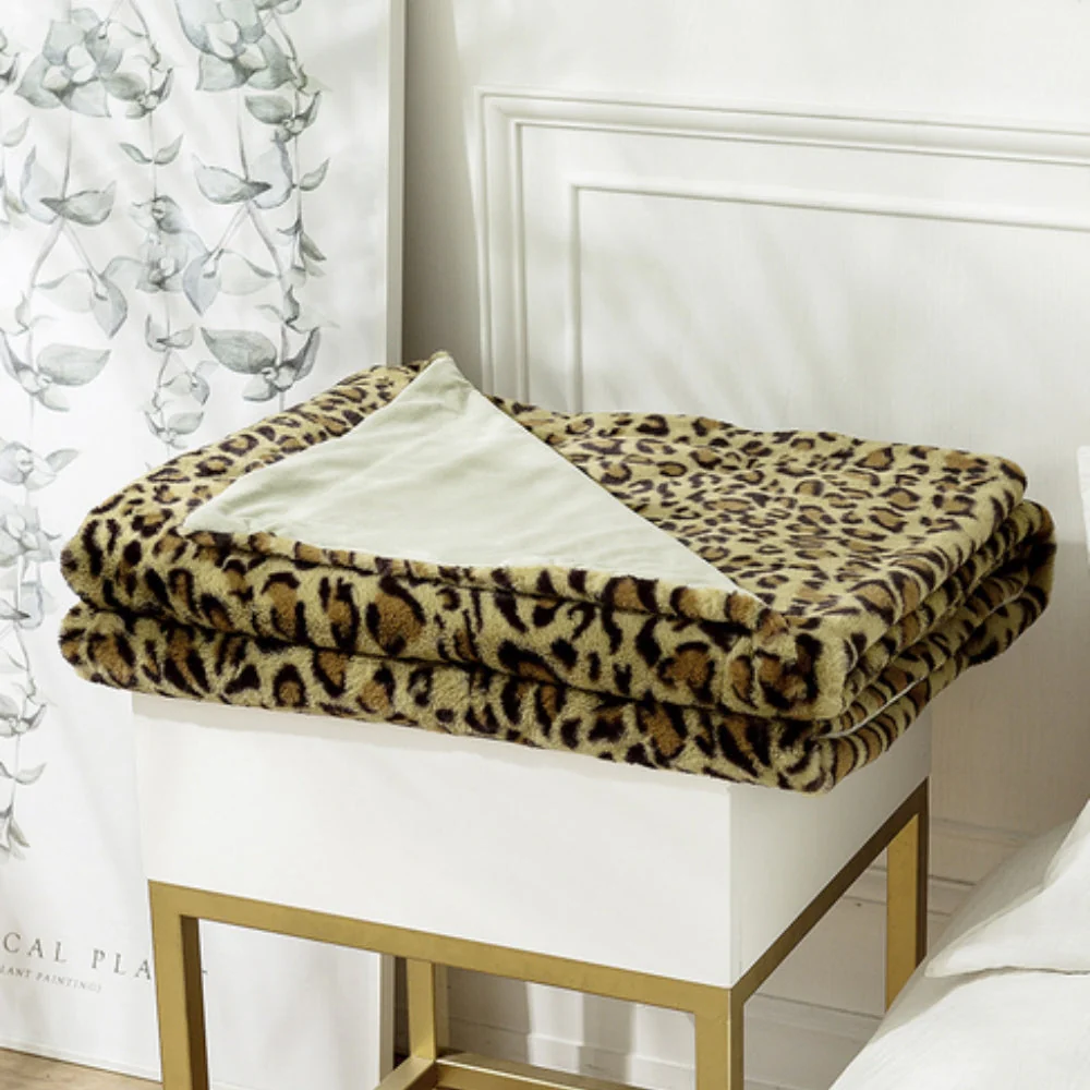Wild Elegance Leopard Print Blanket - Image 2